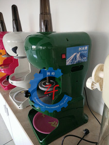Hot Sale Home Use Small Snow <strong>Ice</strong> Shaver Snow <strong>Ice</strong> Making <strong>Machine</strong> Electric <strong>Ice</strong> <strong>Shaving</strong> <strong>Machine</strong> - Product Image 4