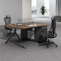 Ensemble de bureau et chaises minimalistes pour quatre personnes avec design en croix et fonction de rangement pour 2/4/6 personnes