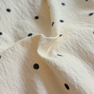 Parure de lit 4 pièces Princesse à volants imprimée pois, housse de couette douce pour la peau, disponible à la vente séparément - Product Image 6