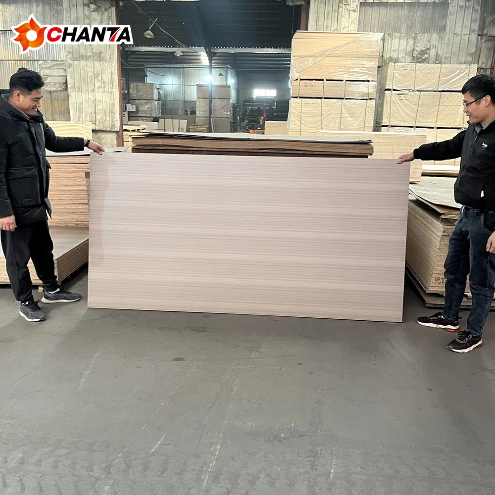 Her iki tarafta 1220x2440mm melamin sunta mdf 18mm beyaz renkli mdf kurulu