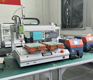 Robot de vissage automatique de bureau à 4 axes, machine à visser motorisée, machine à visser automatique pour le vissage des vis - Product Image 1