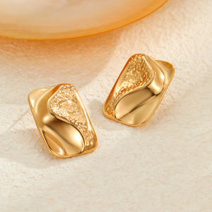 Boucles d'oreilles en acier inoxydable plaqué or 18 carats carré en métal à la mode - Product Image 3