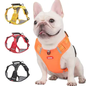 Atacado designer reflexivo ajustável Pet Dog Harness para cão colete luxo pet dog arnês conjunto