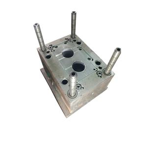 Accesorio Industrial de Diseño Cilíndrico con Sistema de Canal Caliente/Frío para Moldes de Metal y Plástico NAK80/S136, Fabricado en China por OEM - Product Image 1