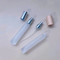 Flacons de parfum en verre givré cylindriques de 10 ml à base épaisse, rechargeables, avec atomiseur à fine brume pour voyage