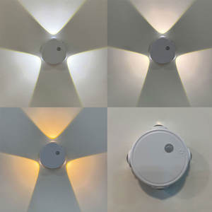 Lámpara LED de 3 Cabezas con Sensor de Movimiento, Carga USB, Material ABS, Moderna, para Dormitorio/Recibidor/Pasillo/Jardín, Tres Colores/RGB - Product Image 3