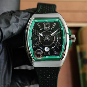 Reloj de Hombre Profesional de Alta Gama, Diseño de Carreras, Caja Plateada con Detalles Verdes, Mecánico Automático de Precisión - Product Image 1