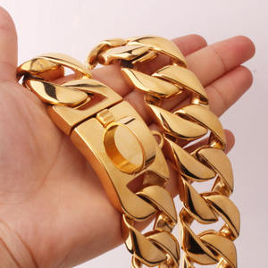 Kit de Collar para Perro de Acero Inoxidable de Alta Resistencia con Eslabones Cubanos de 34 mm, Color Dorado de Lujo, con Correa, Cinturón y Campana Pequeña - Product Image 2