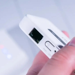 TECNO TR118 Universal 4G Portable <b>Wifi</b> Hotspot - Product Image 5