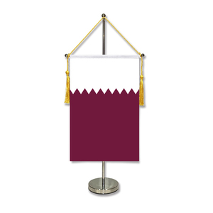 Drapeau de table personnalisé du Panama avec pompons et base de mât pour décoration de bureau - Product Image 4