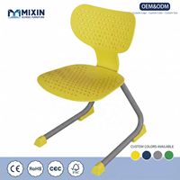 Chaise de classe moderne en PP avec pieds en métal, chaise de formation pour étudiants, style design chinois, pour salle de réunion et bureau