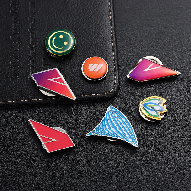 Sacs personnalisés forme badges