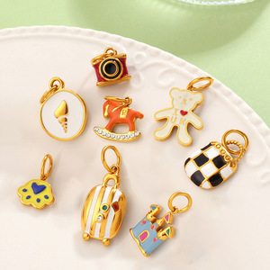 Colgante de Caballo Balancín Estilo Castillo Europeo de Acero Inoxidable, Accesorios de Joyería DIY, Regalo Unisex, Dijes con Patrón de Dibujos Animados - Product Image 3