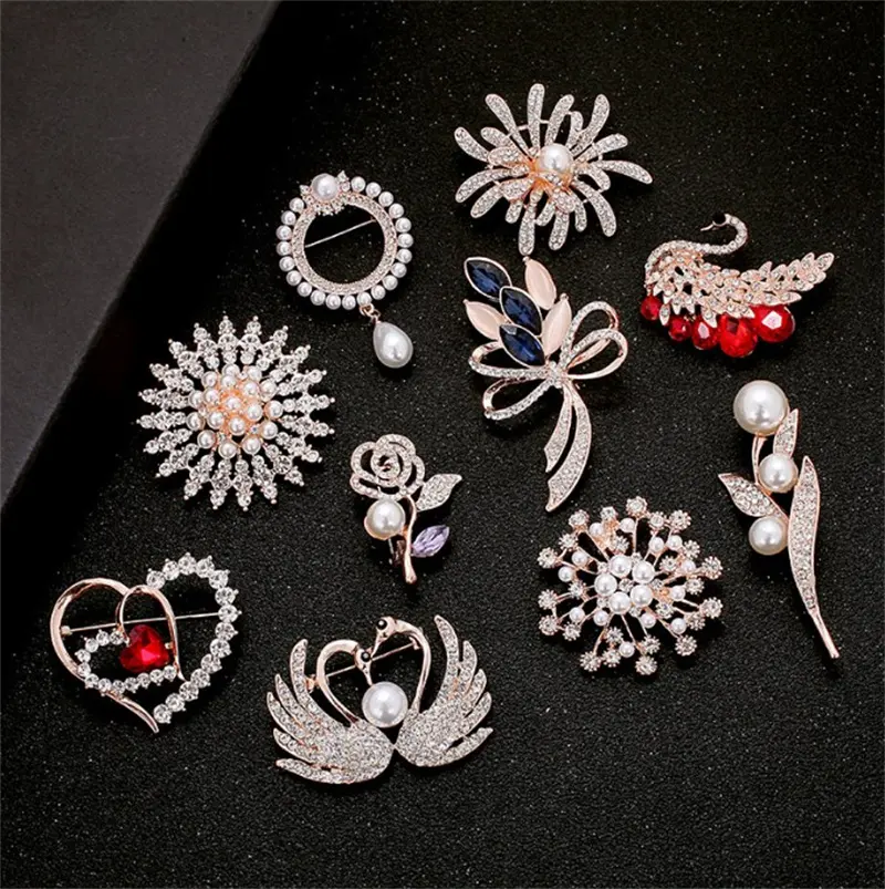 Big Flower Crystal Brooch For Women Fashion Brooch Pin Bouquet Rhinestone Brooches And Pins Scarf Clip Jewelry Gifts