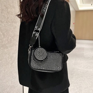 Wholesale Fashion <b>Chain</b> Bling Diamond Young Lady Rivet <b>Handbags</b> for Ladies Underarm Leather <b>Handbag</b> for Women - Product Image 3