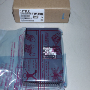 มิตซูบิชิ Q173CPUN Q172CPUN คอนโทรลเลอร์ PLC อินเทอร์เฟซอีเธอร์เน็ต แรงดันไฟฟ้าใช้งาน 24V ผลิตในญี่ปุ่น - Product Image 1