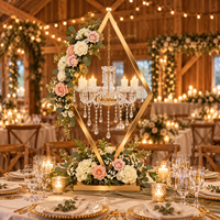 Grand Chandelier en Fer Doré, Acrylique et Métal avec Cristaux, Support de Bougies pour Centre de Table, Décoration Florale pour Salle de Mariage et Maison