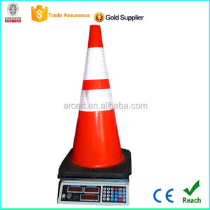 Cono de Tráfico de PVC Naranja de 70 cm (28 Pulgadas) de Buena Calidad al por Mayor - Product Image 3