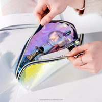 Trousse de Maquillage Portable Décontractée Effet Holographique Grande Capacité Demi-Lune pour Voyage et Rangement Quotidien de Cosmétiques
