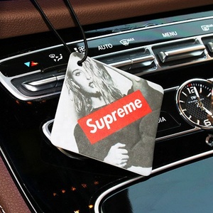 Ambientador de papel absorbente con impresión personalizada para coche, tarjetas de perfume colgantes para regalos de promoción - Product Image 5
