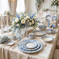 Assiettes de dîner en céramique bleu méditerranéen et blanc, bord festonné, service de vaisselle vintage en porcelaine, pour mariage, événement, assiette de présentation pour hôtel