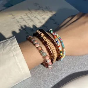 Nouvelle arrivée Bohe chevauchement Bracelet perlé 6 pièces à la main élastique corde perle perlée Bracelets ensemble pour les femmes