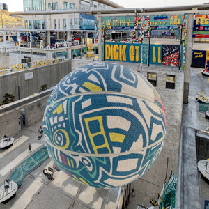 Ballon de basket-ball de taille officielle 7 de haute qualité pour l'extérieur et l'intérieur, en caoutchouc durable et cuir composite, pour l'entraînement, les matchs et les compétitions - Product Image 2