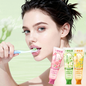 Dentifricio Floreale Fresco per Adulti - <span class=keywords><strong>Gusto</strong></span> Dolce e Schiuma Ricca, Cura Orale per un Alito Fresco a Lunga Durata, Adatto per Bocche Sensibili - Product Image 6
