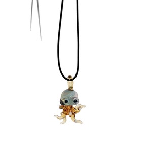 Collier pendentif pieuvre miniature en verre, bijou en verre, cadeau haut de gamme, cadeau de stand, pieuvre calmar - Product Image 1