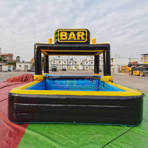 Piscina inflable gigante comercial para exteriores, con barra, para adultos. - Product Image 1