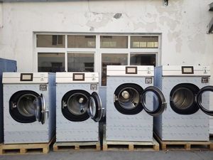 أفضل جودة احترافية أوتوماتيكية بالكامل 12 برابل تعمل بالعملة المعدنية آلة غسيل ناعمة مثبتة - Product Image 2