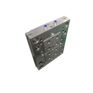 Proveedor OEM Confiable YIOT NAK80/S136, Material para Moldes con Certificación ISO9001, Molde de Inyección de Precisión para Piezas Metálicas Pequeñas de Múltiples Cavidades - Product Image 1