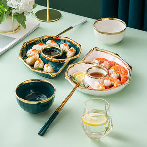 Assiette à raviolis en céramique avec compartiment à sauce Assiette à <span class=keywords><strong>d</strong></span>îner en forme <span class=keywords><strong>d</strong></span>'<span class=keywords><strong>escargot</strong></span> Plateau à sushi pour la maison Hôtel Restaurant Table Vert - Product Image 2