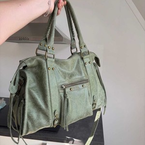 Nouveau Sac Bandoulière Grande Capacité en PU Tendance Printemps 2025 Style Européen et Américain avec Fermeture Éclair - Product Image 3