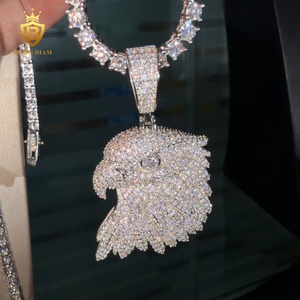 Pendentif Aigle Animal en Diamant Glacé, Breloques en Argent 925, Pendentif Moissanite Plaqué Or, Collier Moissanite Certifié GRA pour Hommes - Product Image 3