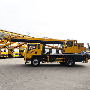 Les grues à flèche droite hydrauliques présentent une gamme de tonnage allant de 5 à 12 tonnes et utilisent des systèmes hydrauliques de haute qualité. - Product Image 1