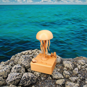 Boîte à musique en bois de la série 2025 Net Red Explosion Design de méduses océaniques avec cargaison en direct et caractéristiques mécaniques - Product Image 6