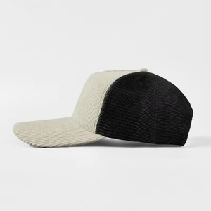 Sombrero para el sol ajustable personalizado con logotipo sólido unisex 5 paneles sombreros de camionero de malla transpirable de pana - Product Image 3