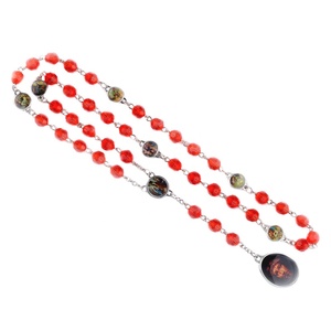 Ciondolo Unisex del <span class=keywords><strong>rosario</strong></span> di cristallo rosso 8mm di sangue di gesus collana stile religioso in lega di zinco placcato <span class=keywords><strong>argento</strong></span> catene di <span class=keywords><strong>gioielli</strong></span> cristiani - Product Image 2