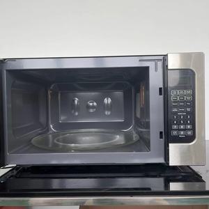 Four à micro-ondes professionnel 64L pour la restauration, appareil de cuisson à ondes, Guangzhou, Shandong, Guangdong, Foshan - Product Image 3