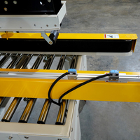 Machine d'emballage automatique pneumatique pour boîtes en carton avec ruban de cerclage pour l'emballage alimentaire et textile