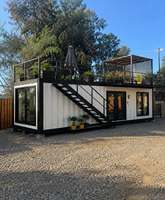 Maison conteneur intérieure en bois de luxe, villa moderne en acier, maison modulaire miniature à énergie solaire pour l'Europe
