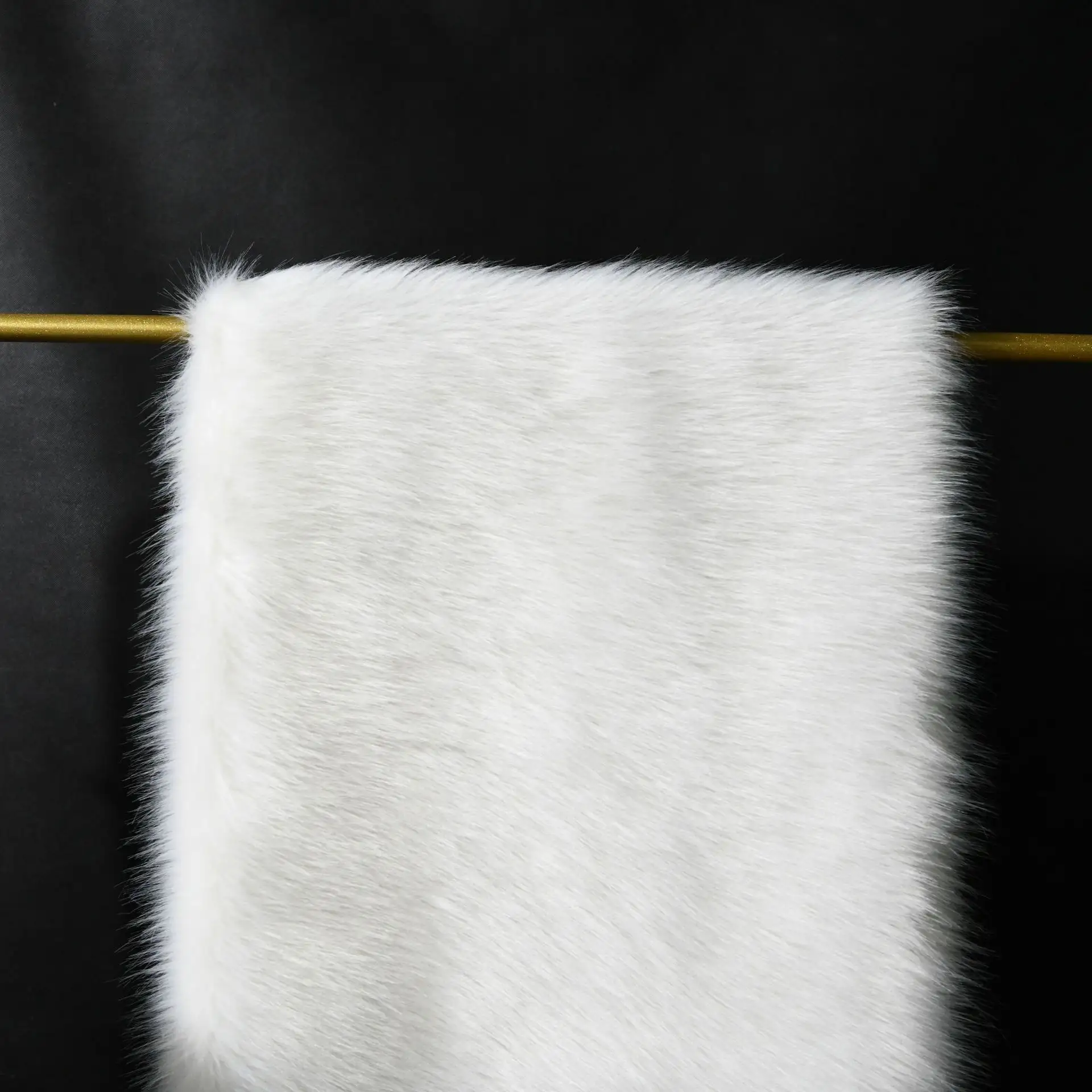 Harga lebih murah grosir 6cm 7cm tumpukan kain bulu imitasi warna putih, bulu palsu putih untuk setelan Santa/mainan/sofa/furnitur