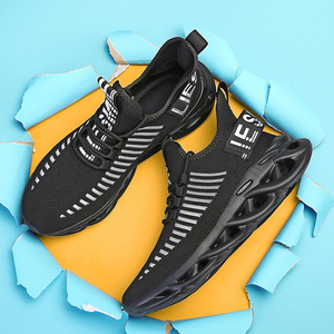 Chaussures de sport en gros en ligne : Baskets décontractées respirantes en maille pour hommes, à enfiler, à bout fermé et amortissantes - Product Image 6