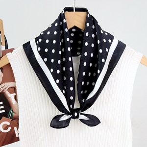 Écharpe carrée en soie noire et blanche à pois, petite taille, mode féminine, véritable écharpe en soie personnalisée de 12 mm pour l'été - Product Image 4