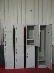 Armario Vertical de Acero de 2 a 10 Puertas con Cerradura de Llave, Uso Comercial, Ecológico, Impermeable y Duradero - Product Image 4