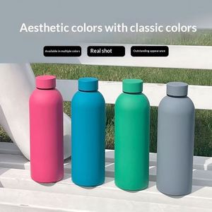 Botella Térmica Deportiva de Acero Inoxidable con Aislamiento al Vacío, Boca Pequeña y Estrecha, con Recubrimiento de Goma Suave al Tacto y Logotipo Exterior - Product Image 5