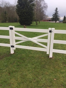 Recinzione in Plastica per Ranch, Steccato per Fattoria di Cavalli, Recinzione Rurale con Pali e Traverse, Ecologica in PVC Co-estruso - Product Image 5