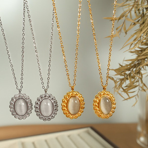 ชุดสร้อยคอจี้รูปไข่สไตล์ฝรั่งเศสสำหรับผู้หญิง ตัวเรือนทอง/เงิน ประดับเพชรแบบฝังขอบ เหมาะสำหรับใส่ทุกวัน เครื่องประดับคุณภาพดี - Product Image 1
