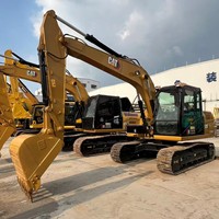 Excavatrice sur chenilles Caterpillar 313D2GC d'occasion très demandée, 13 tonnes, faible nombre d'heures de fonctionnement, système hydraulique stable pour les travaux de rénovation routière